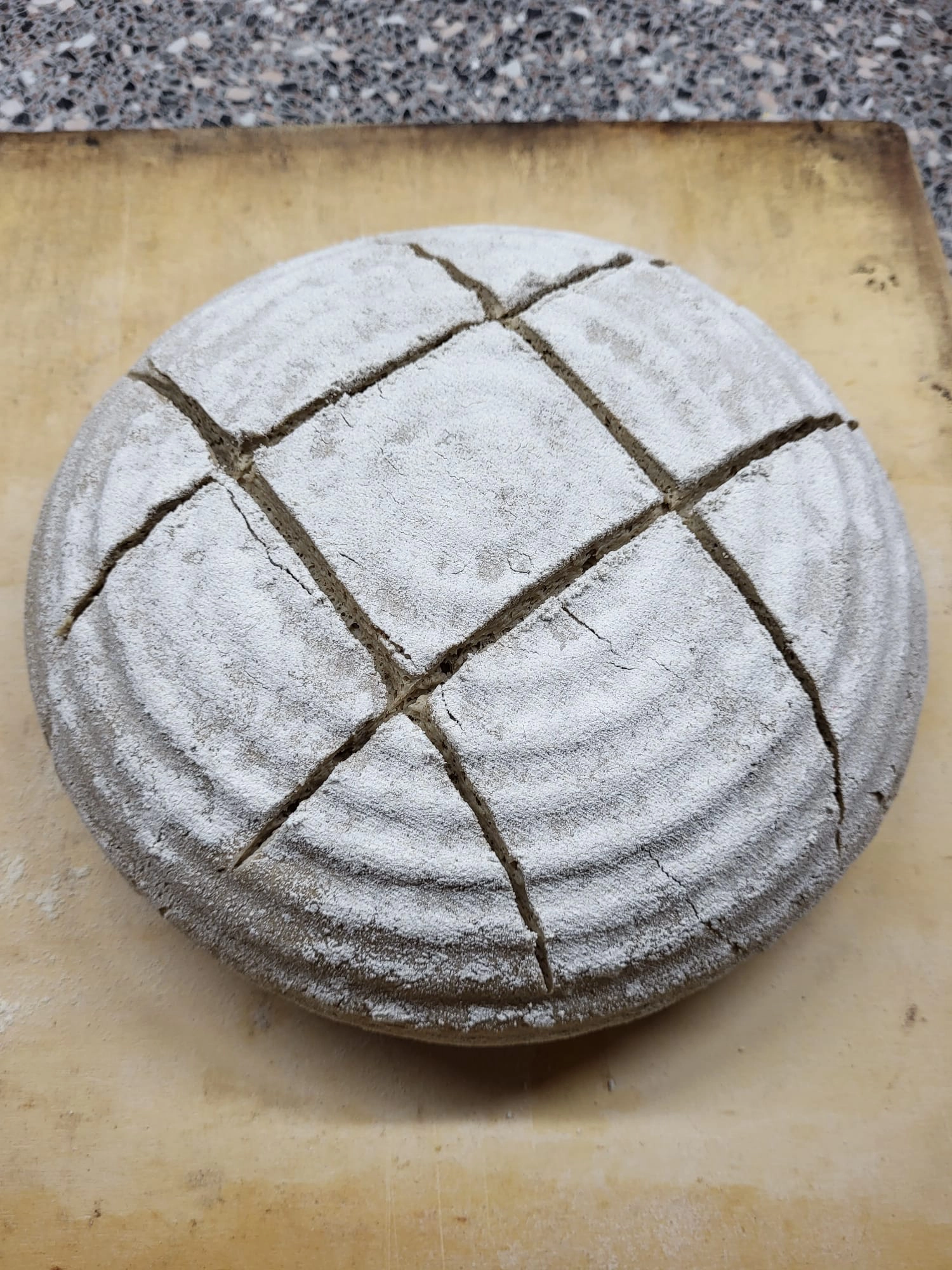 rustikales Brot nach der Gare